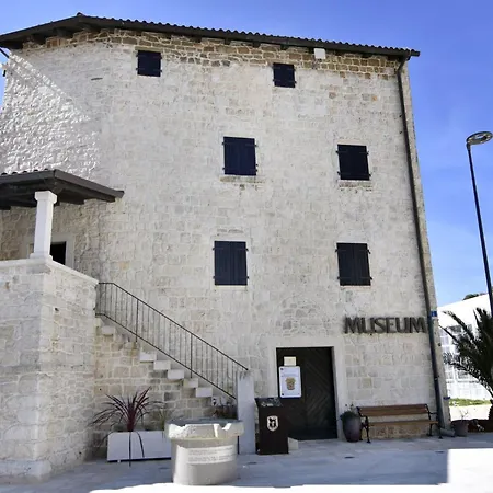 Spasija By Interhome * Umag