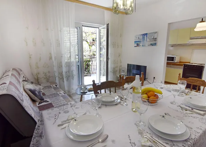 Spasija By Interhome Apartman